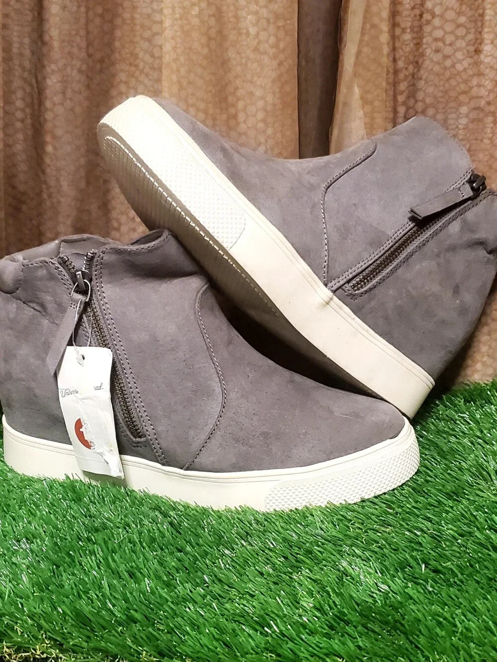 Womens Universal Thread Cindy Wedge Sneakers